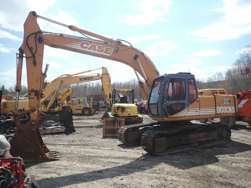 Case 9030BNARROW