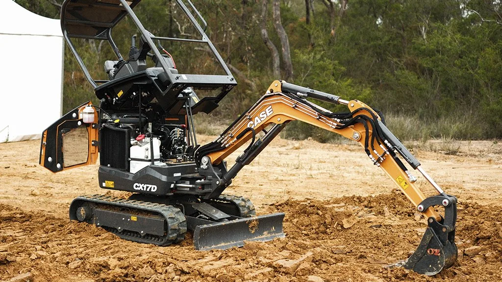 Case CX17D