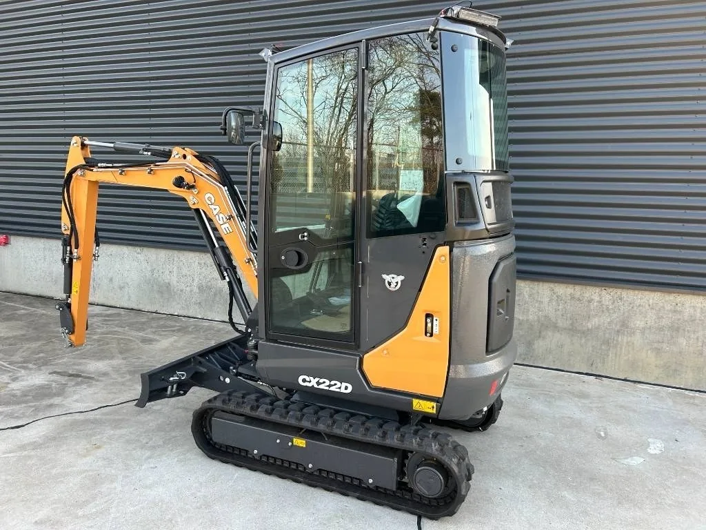Case CX22D