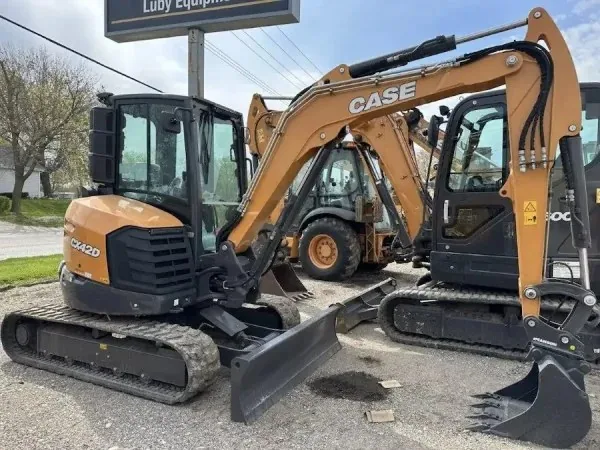 Case CX42D