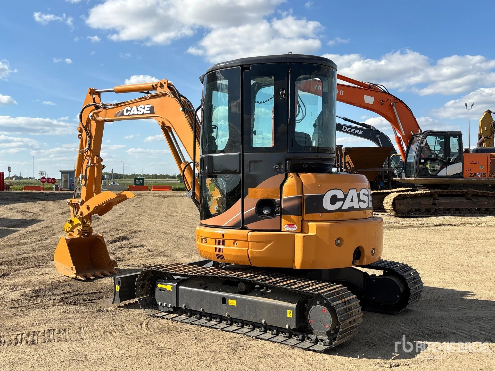 Case CX55B