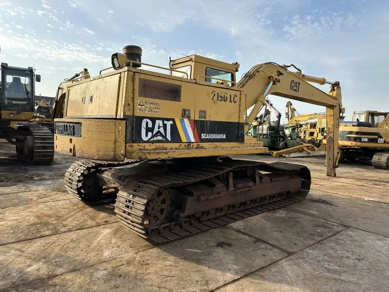 Caterpillar 219DLC