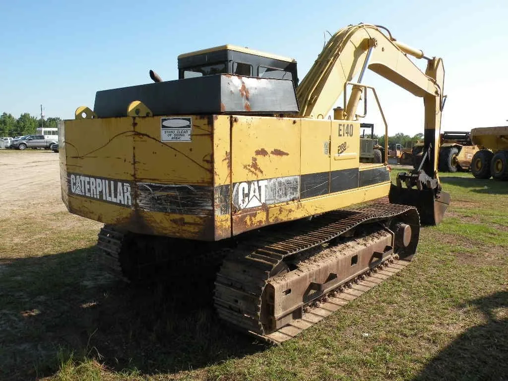Caterpillar E140