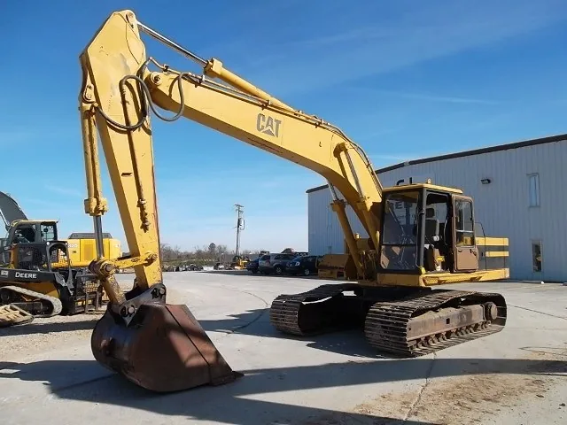Caterpillar E240B