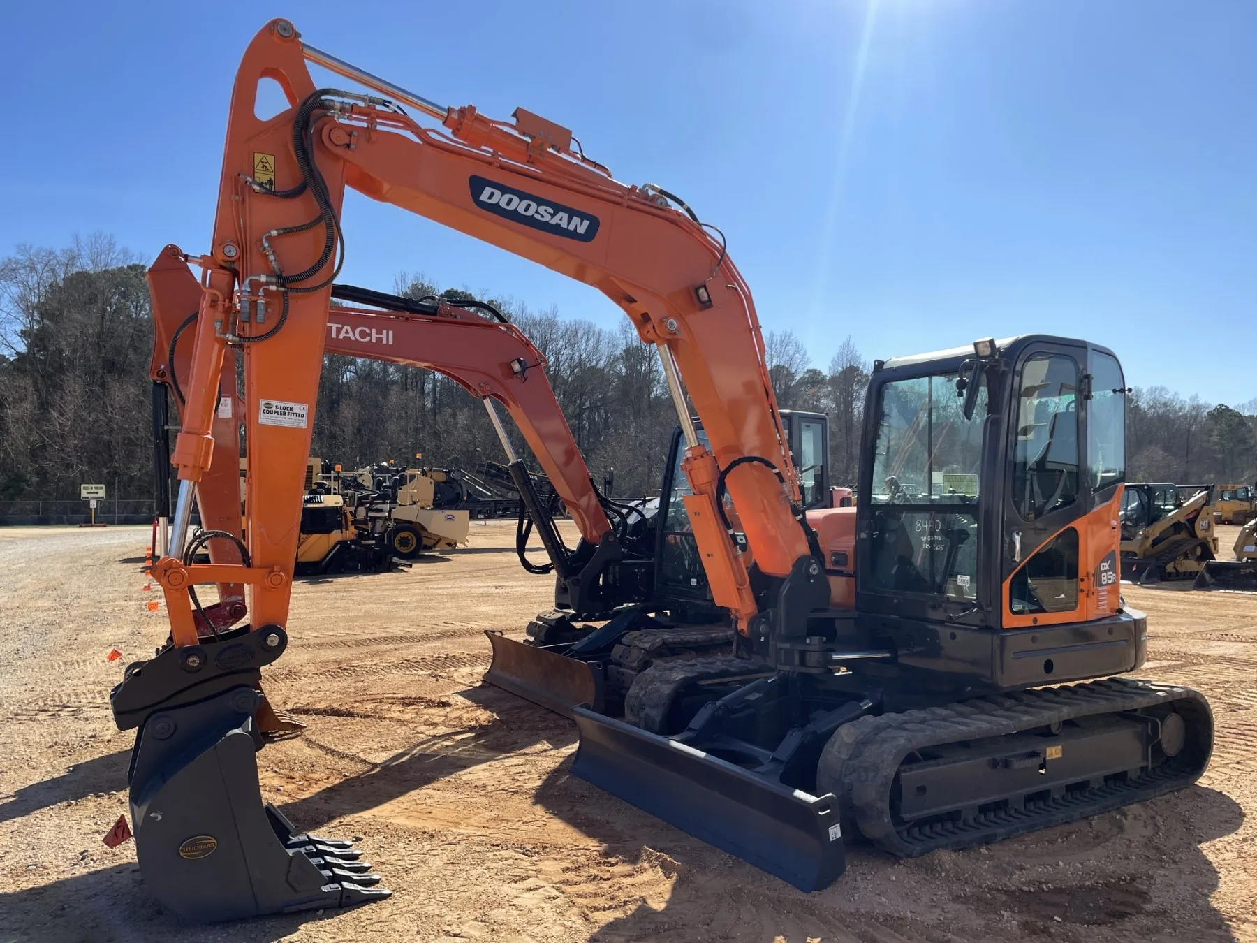 Doosan DX85R-3