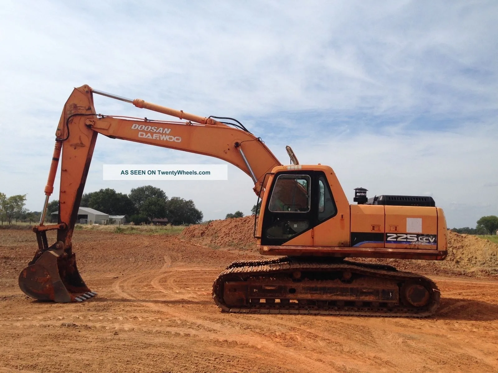 Doosan S225LCV