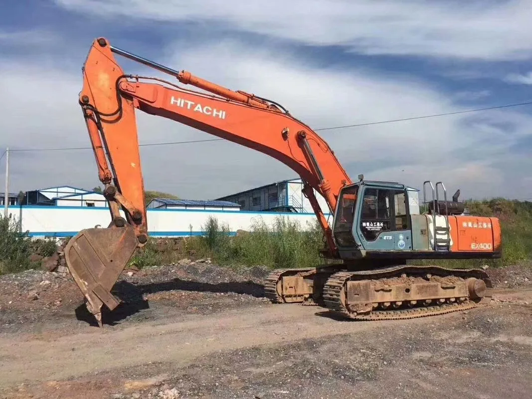 Hitachi EX402