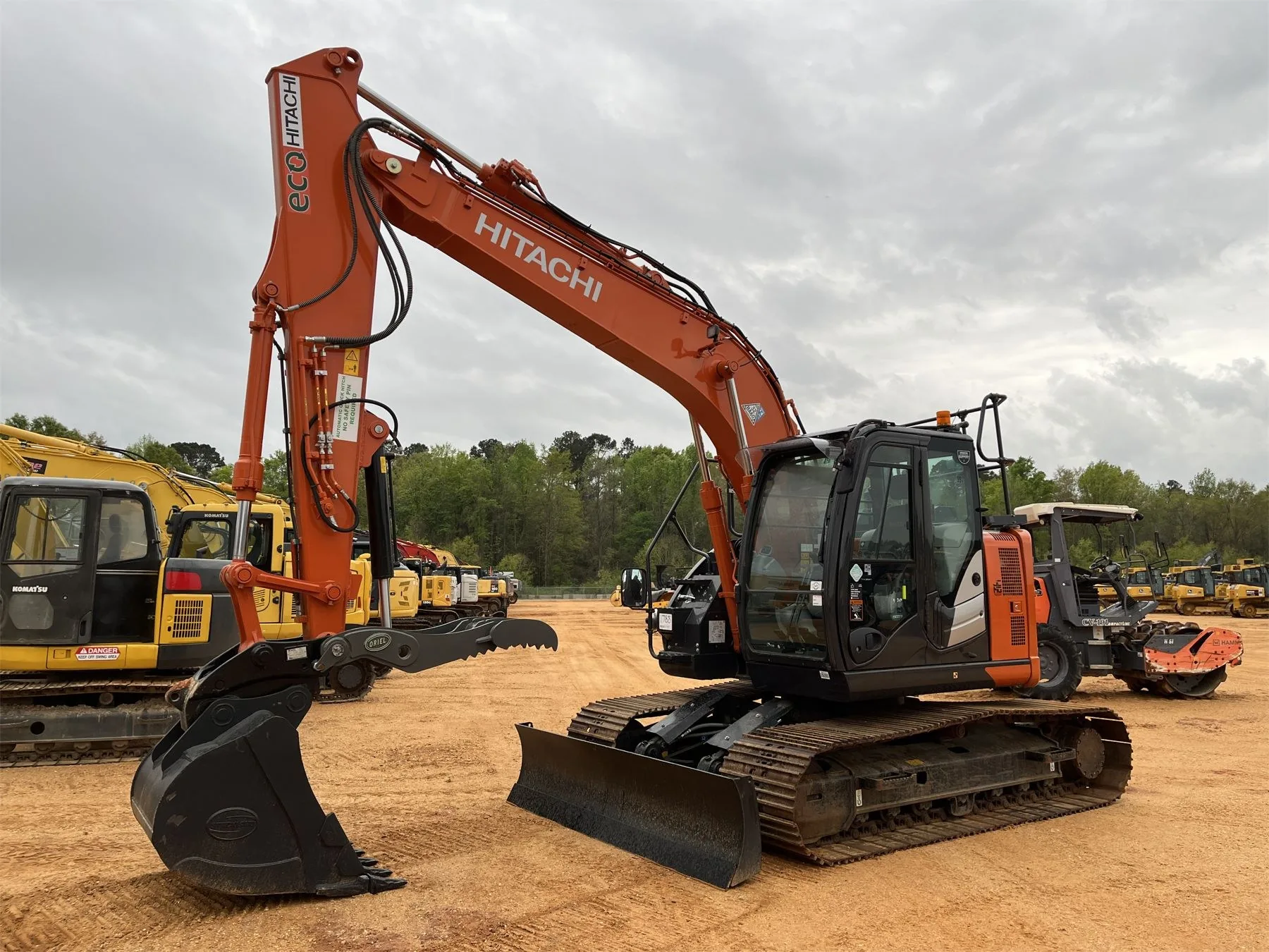 Hitachi ZX135USK-6