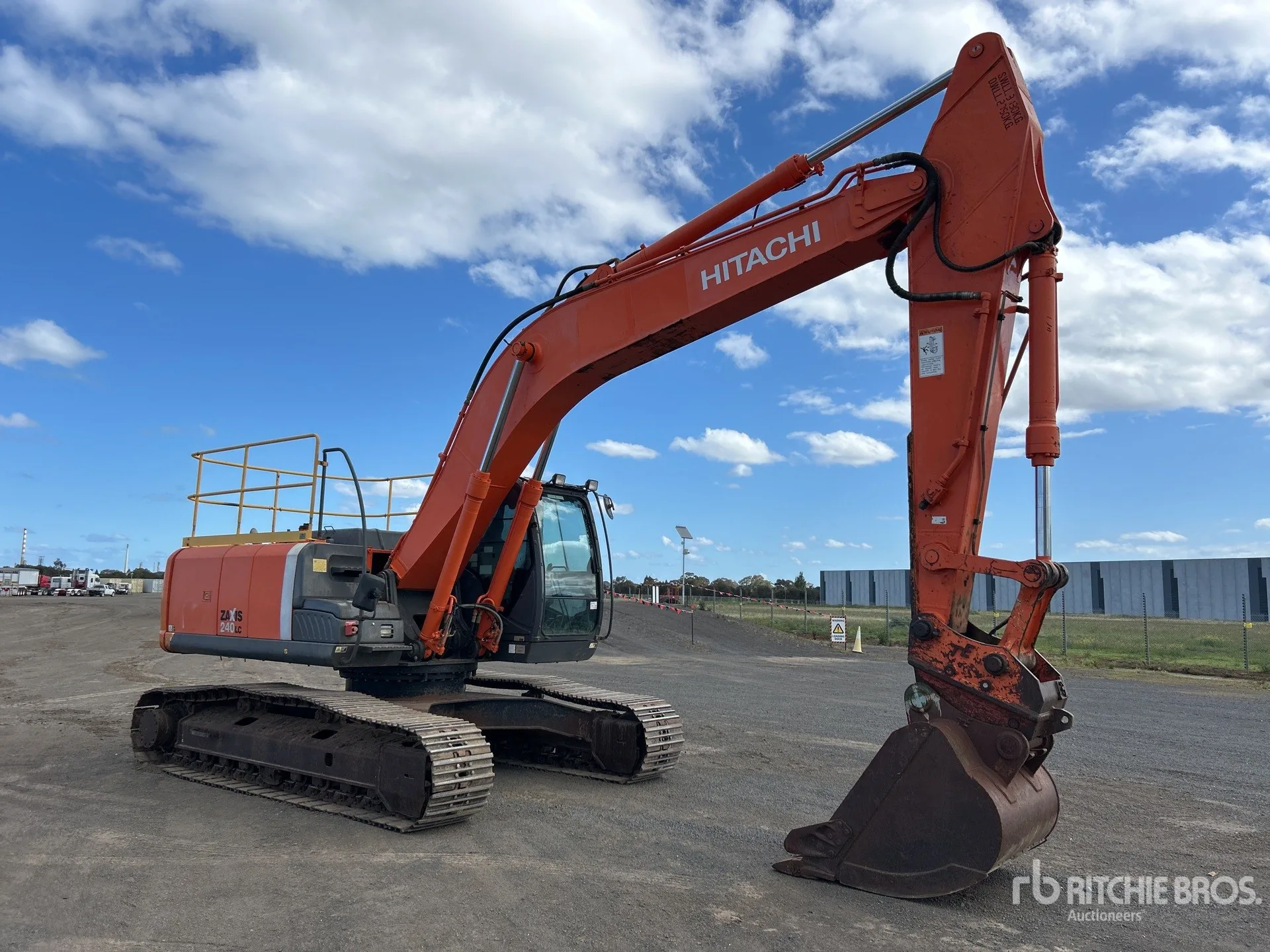 Hitachi ZX240LCH