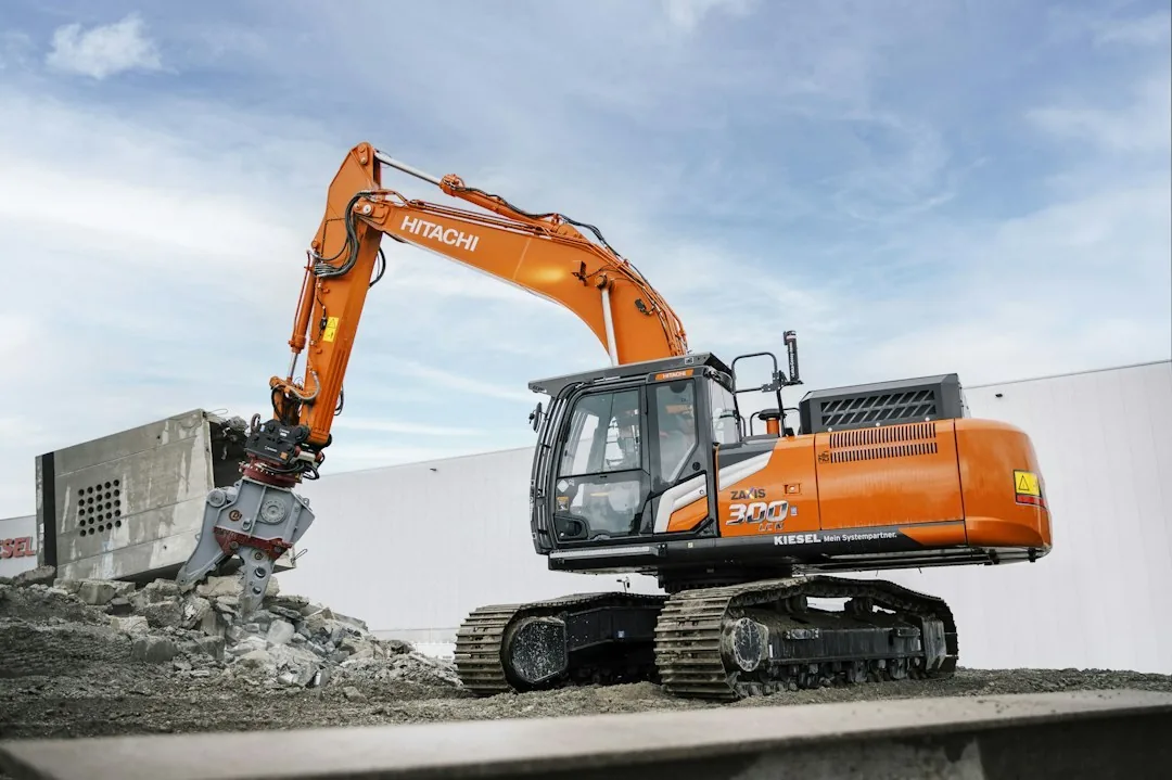 Hitachi ZX350LC6
