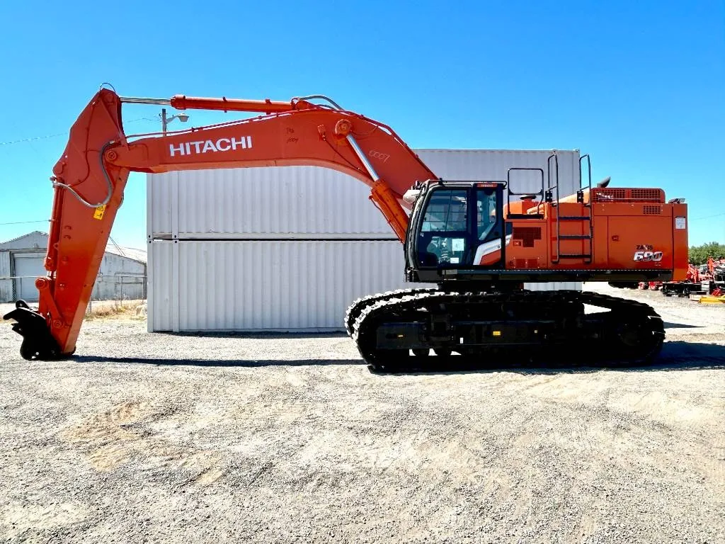 Hitachi ZX690LC-6