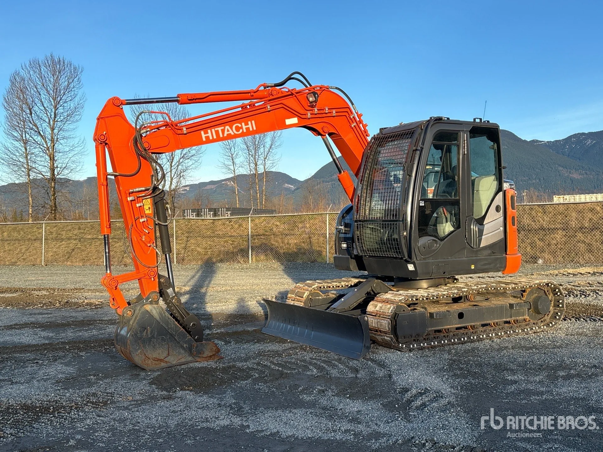 Hitachi ZX75US-5B
