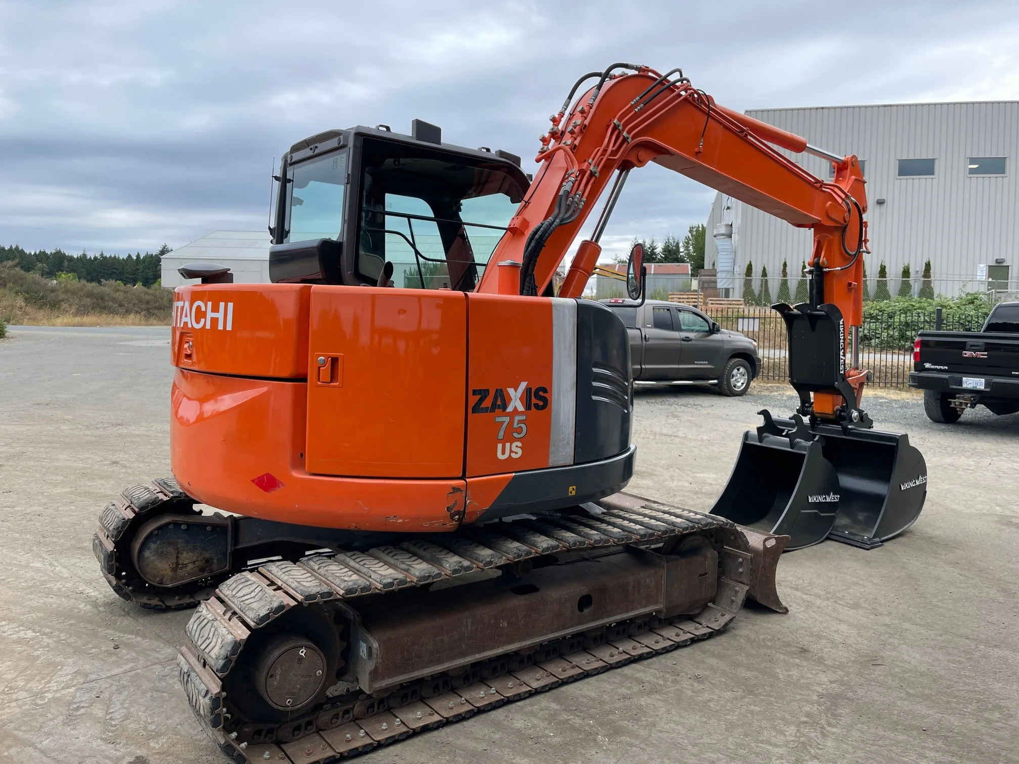 Hitachi ZX75US3