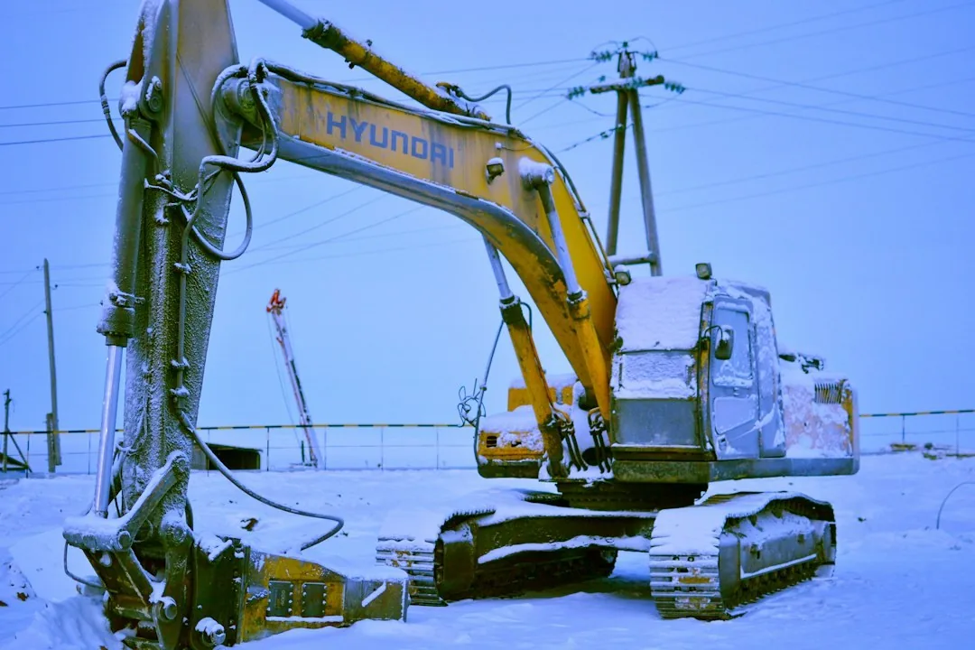 Hyundai R757