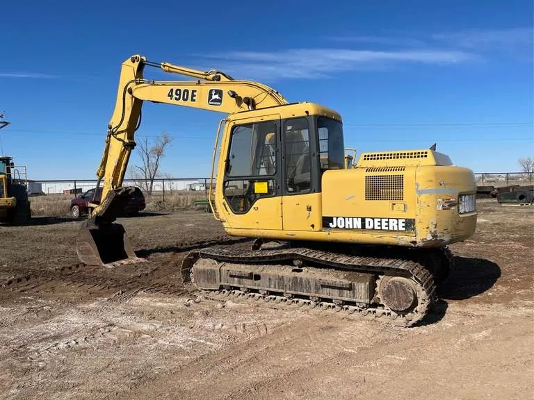 John Deere 490