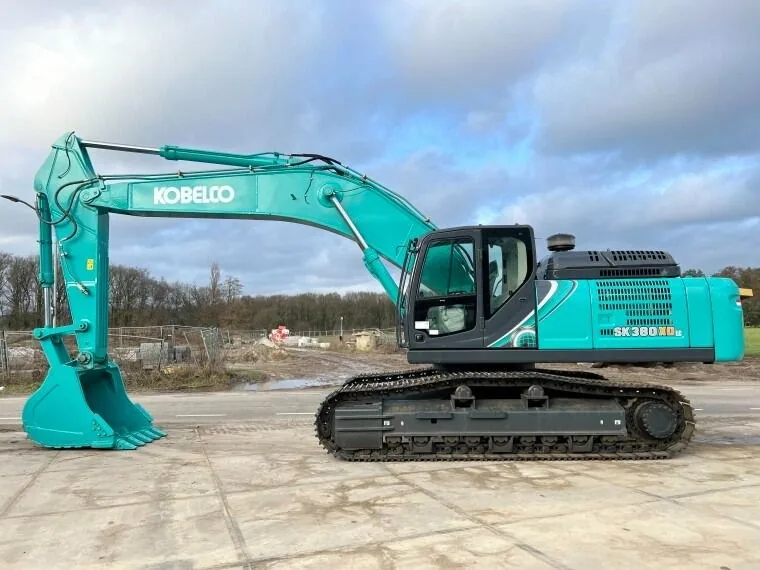 Kobelco 27SRACERA