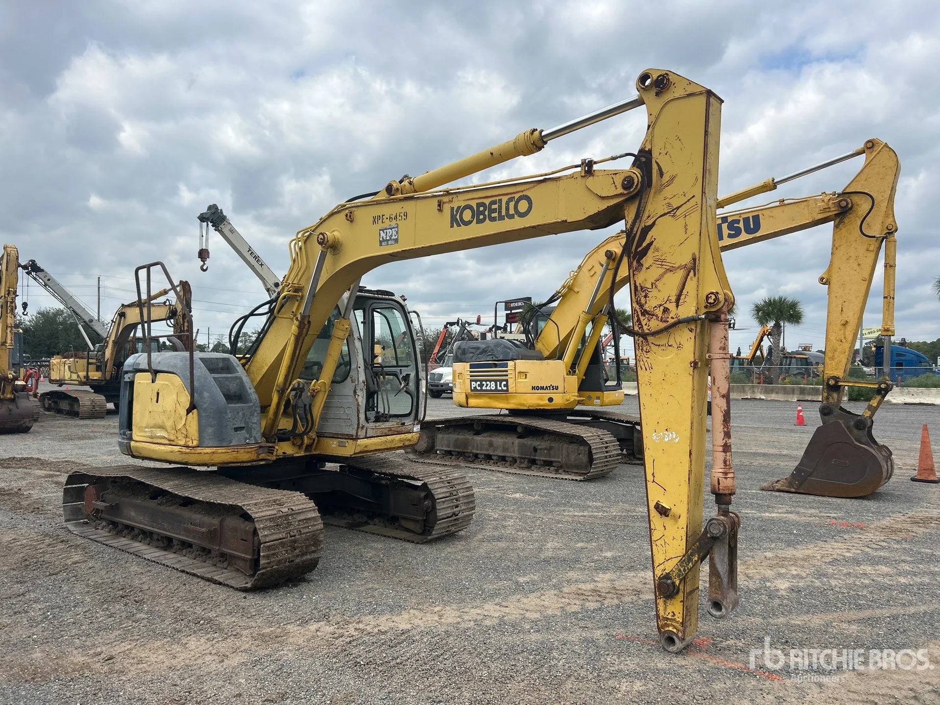 Kobelco SK135SRLC-