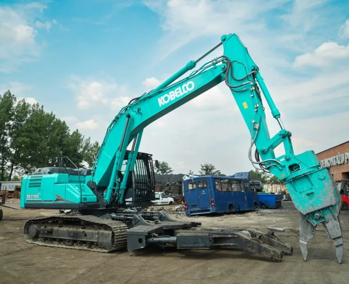 Kobelco SK210D-11E