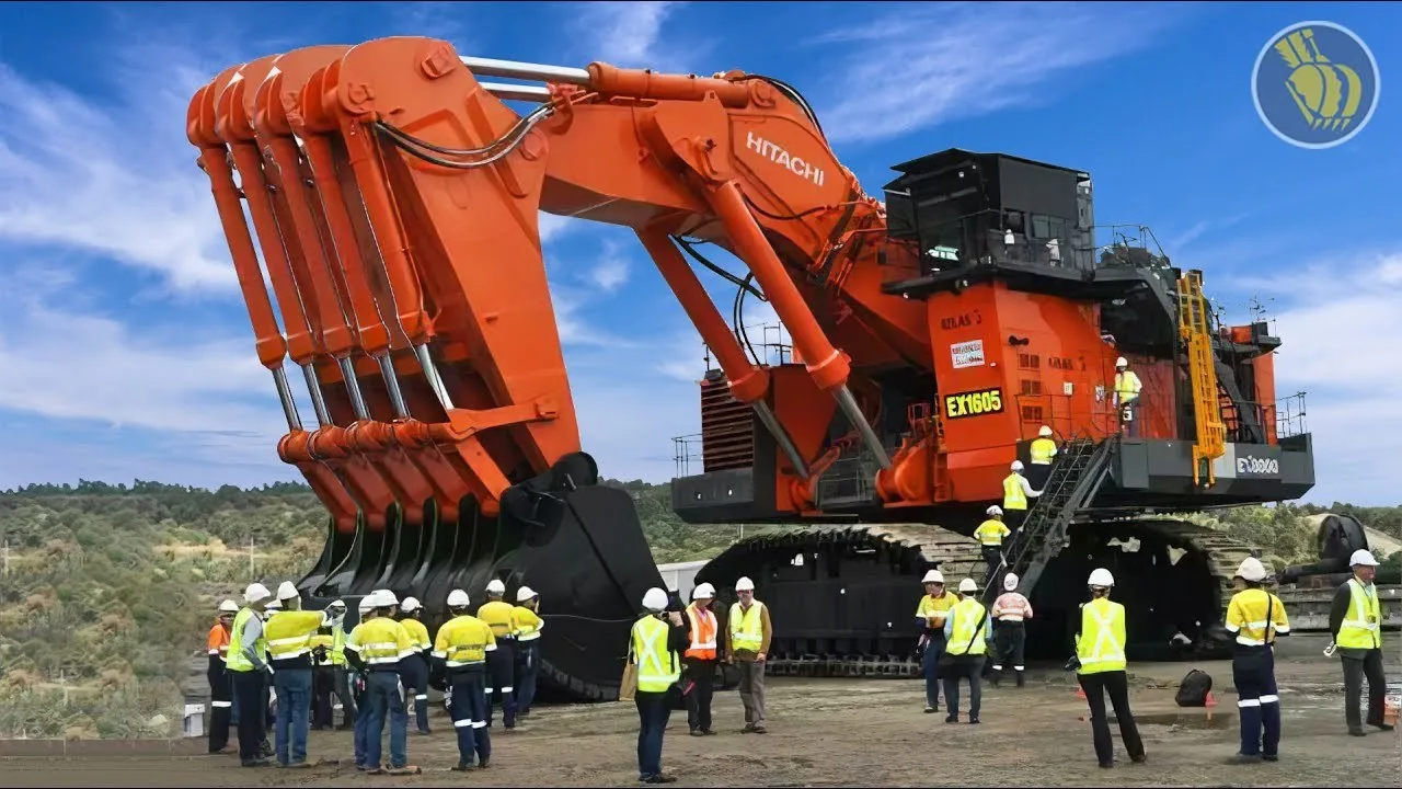 Komatsu HB2051M0