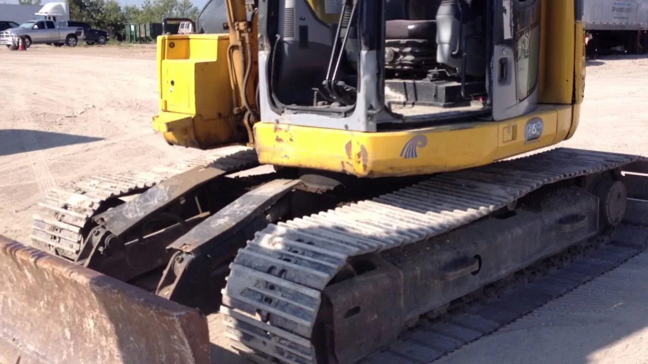 Komatsu PC128US2