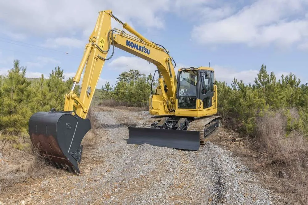 Komatsu PC138US-11