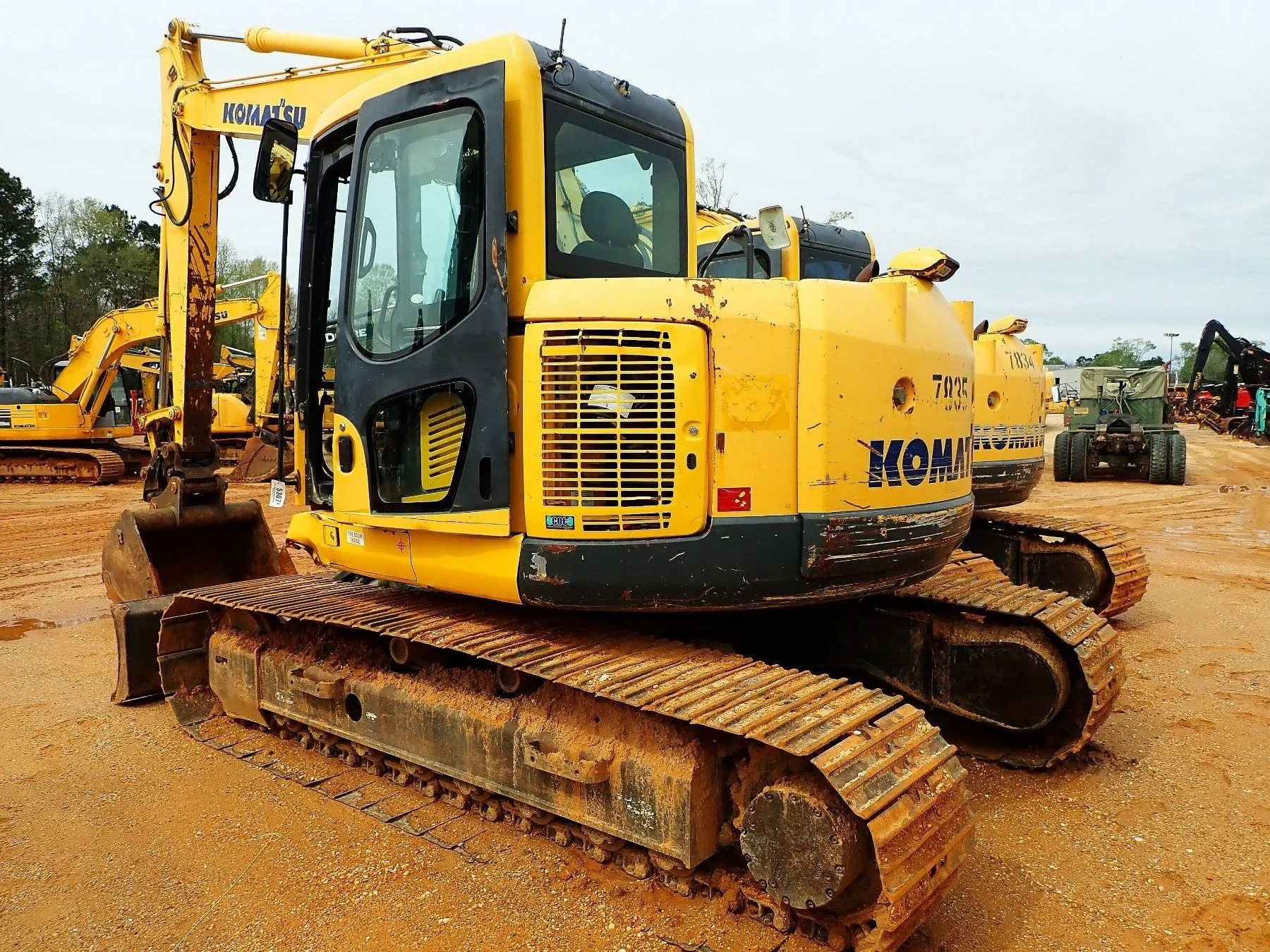 Komatsu PC138US-8