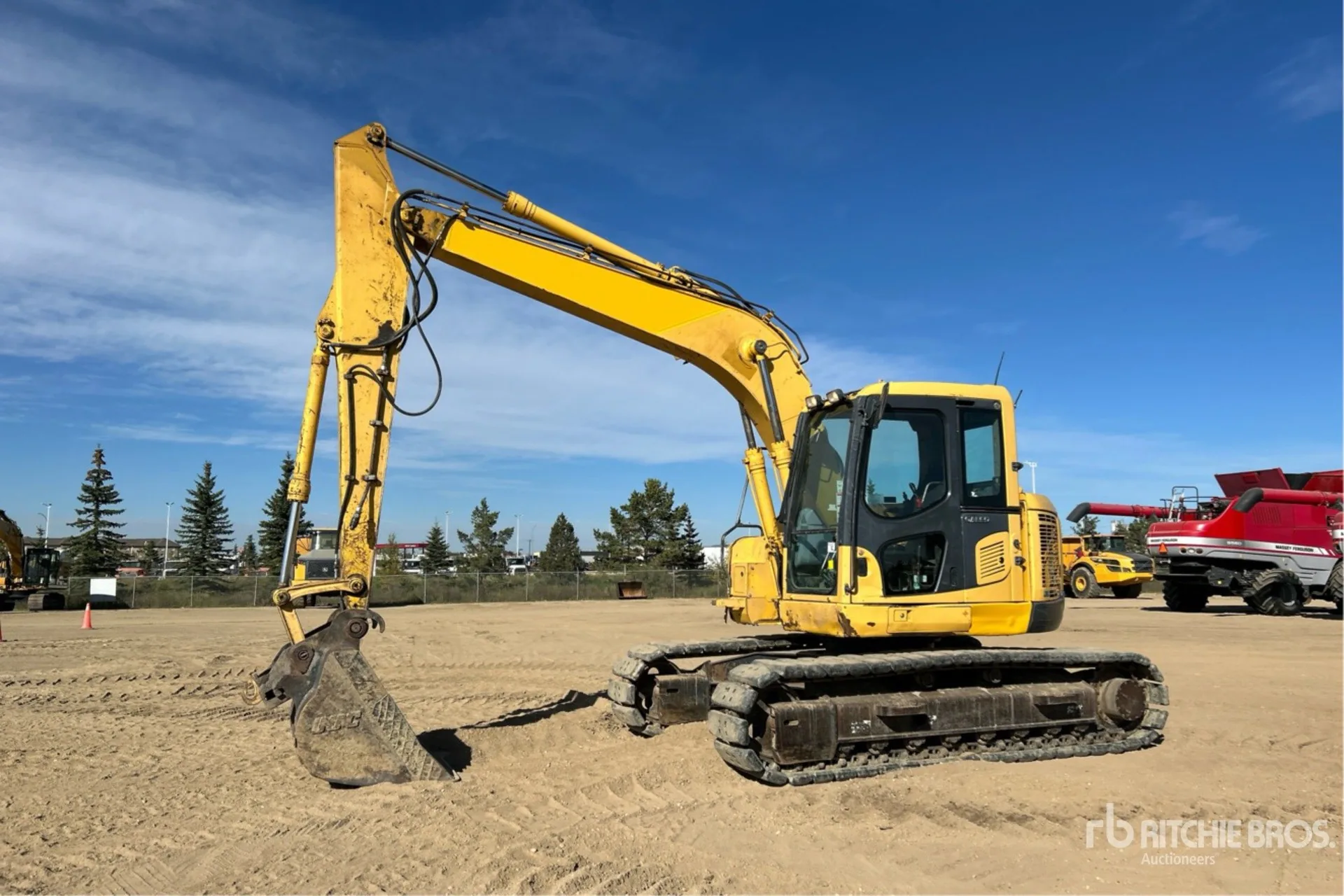 Komatsu PC138USLC8