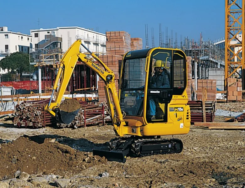 Komatsu PC15R8