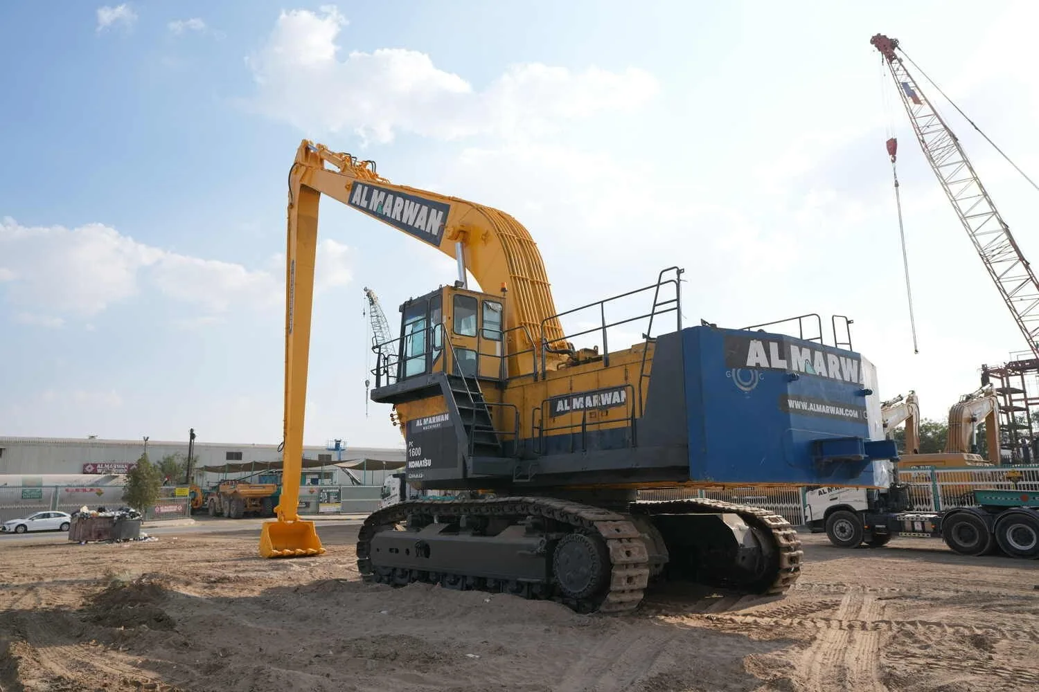 Komatsu PC16001
