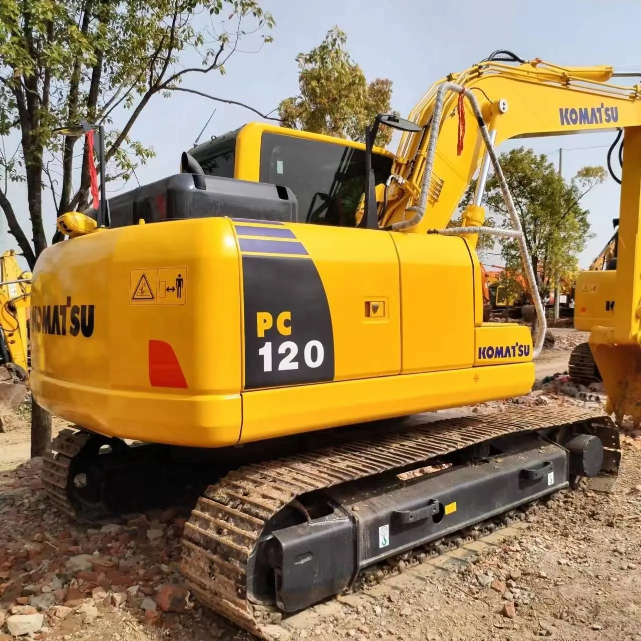 Komatsu PC1606