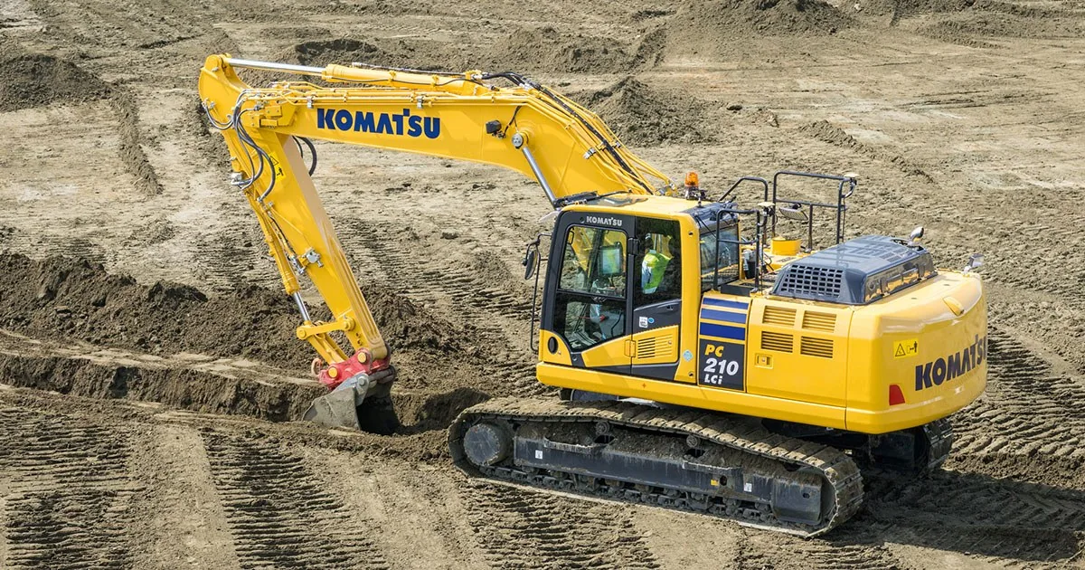 Komatsu PC210LCI10