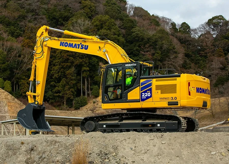 Komatsu PC2201