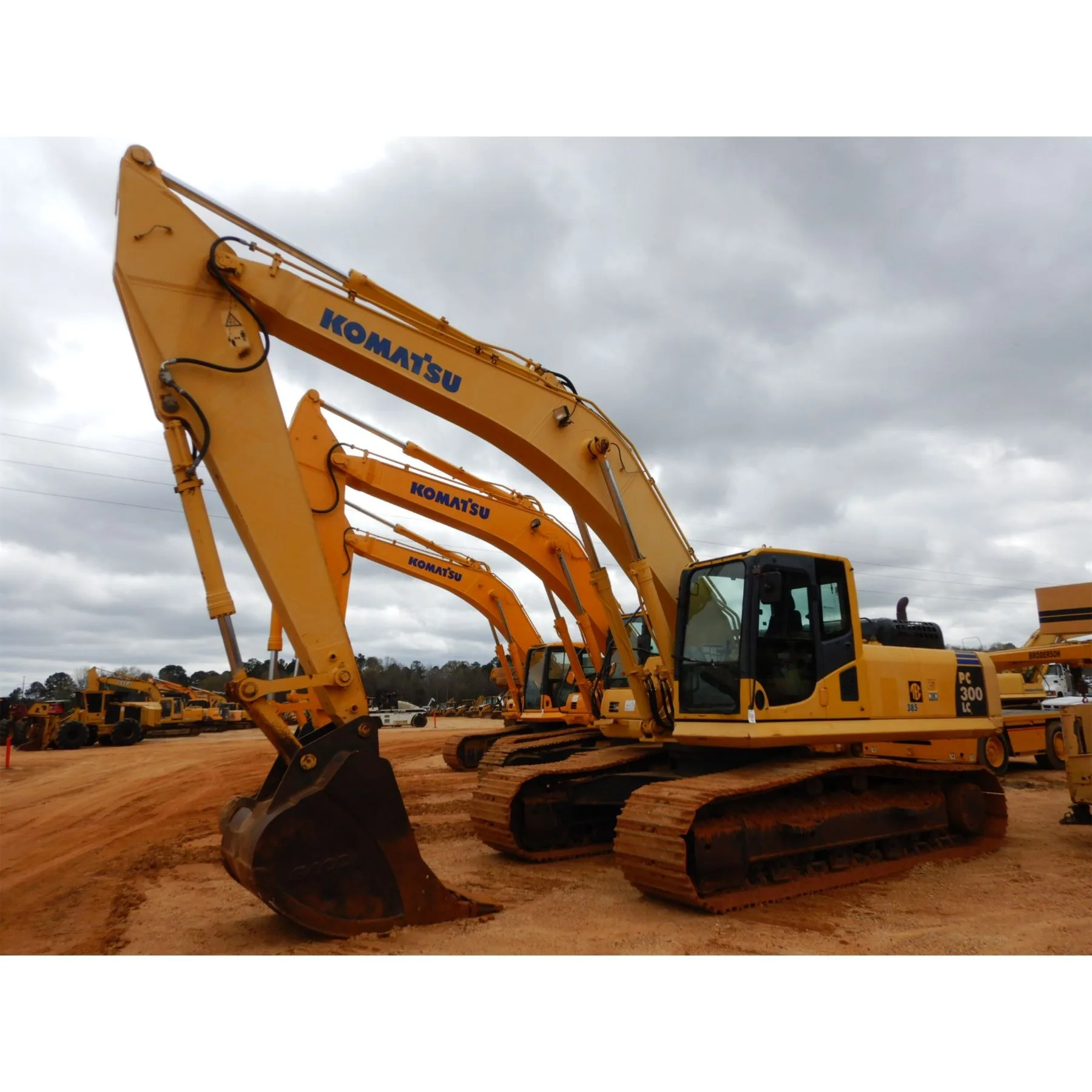 Komatsu PC300LC8