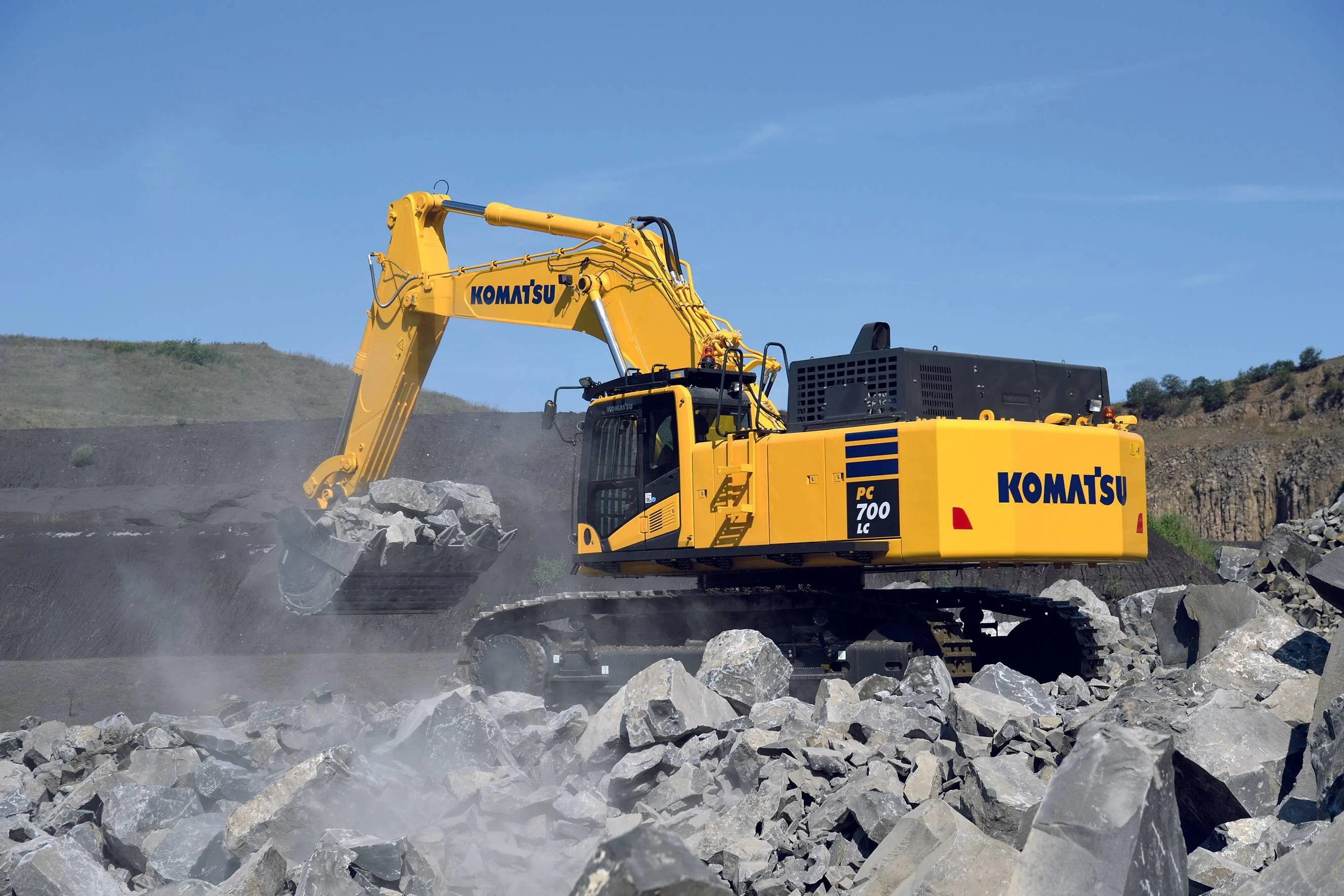 Komatsu PC700LC-11