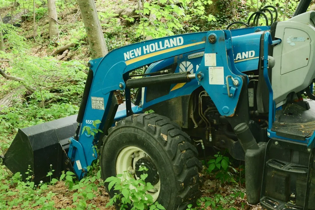 New Holland HOLLANDE215LCME