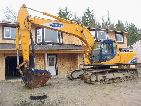 Samsung SE280NLC3 Hydraulic Excavator Jobsite Operation