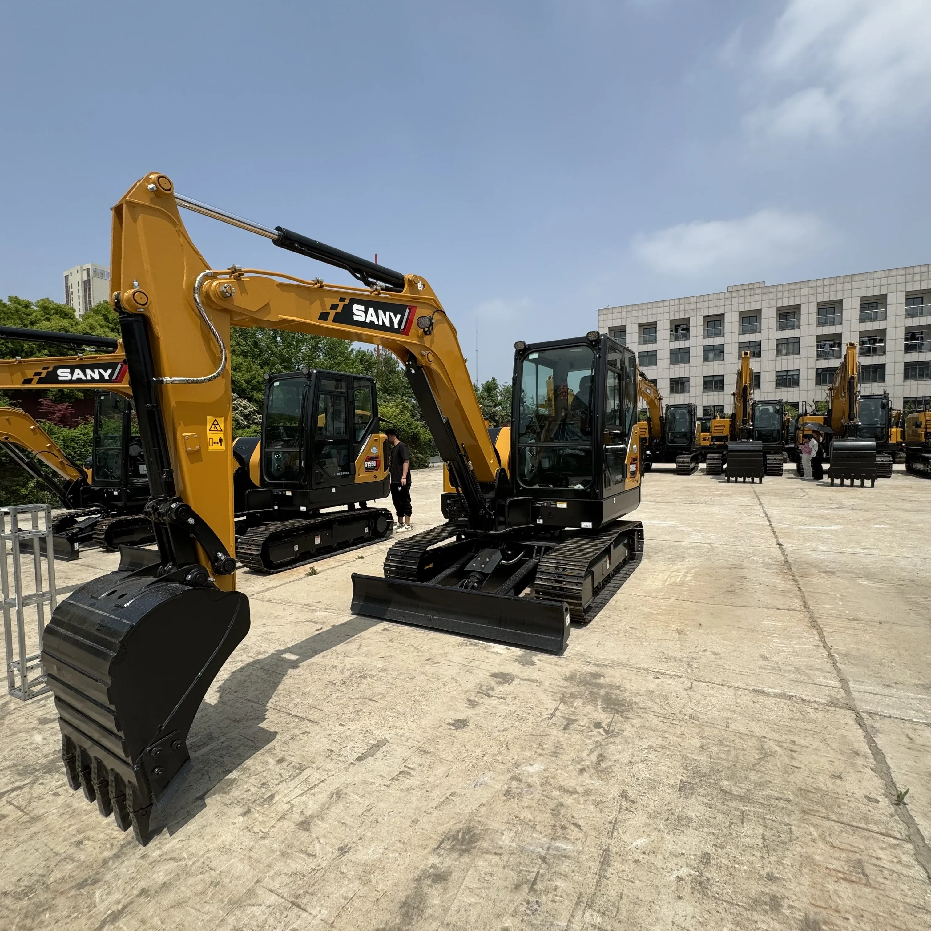 Sany SY60E