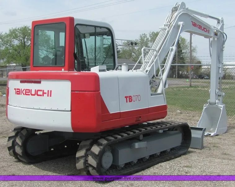 Takeuchi TB070