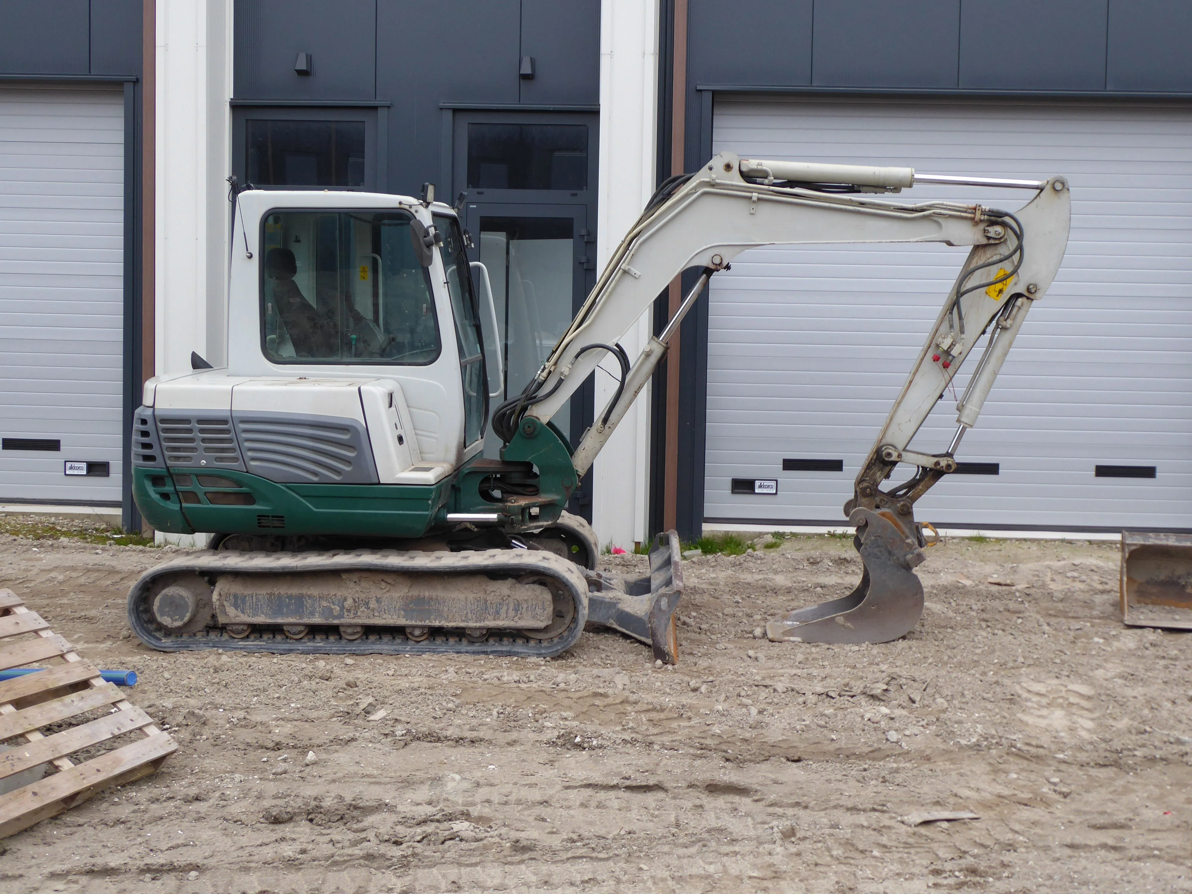Takeuchi TB23R