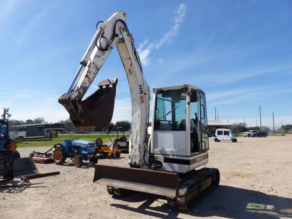 Terex HR20 Hydraulic Excavator Jobsite Operation