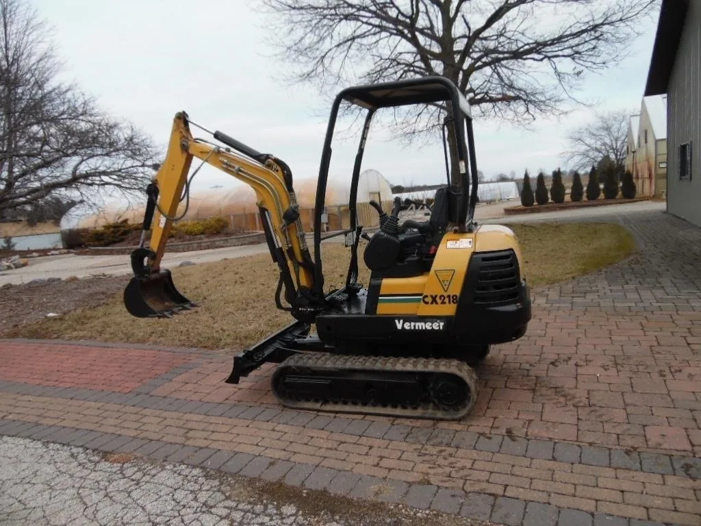 Vermeer CX218 Hydraulic Excavator Jobsite Operation
