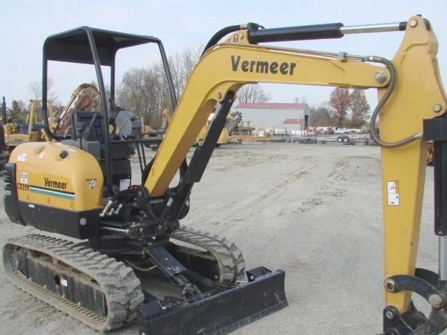 Vermeer CX229 Hydraulic Excavator Jobsite Operation