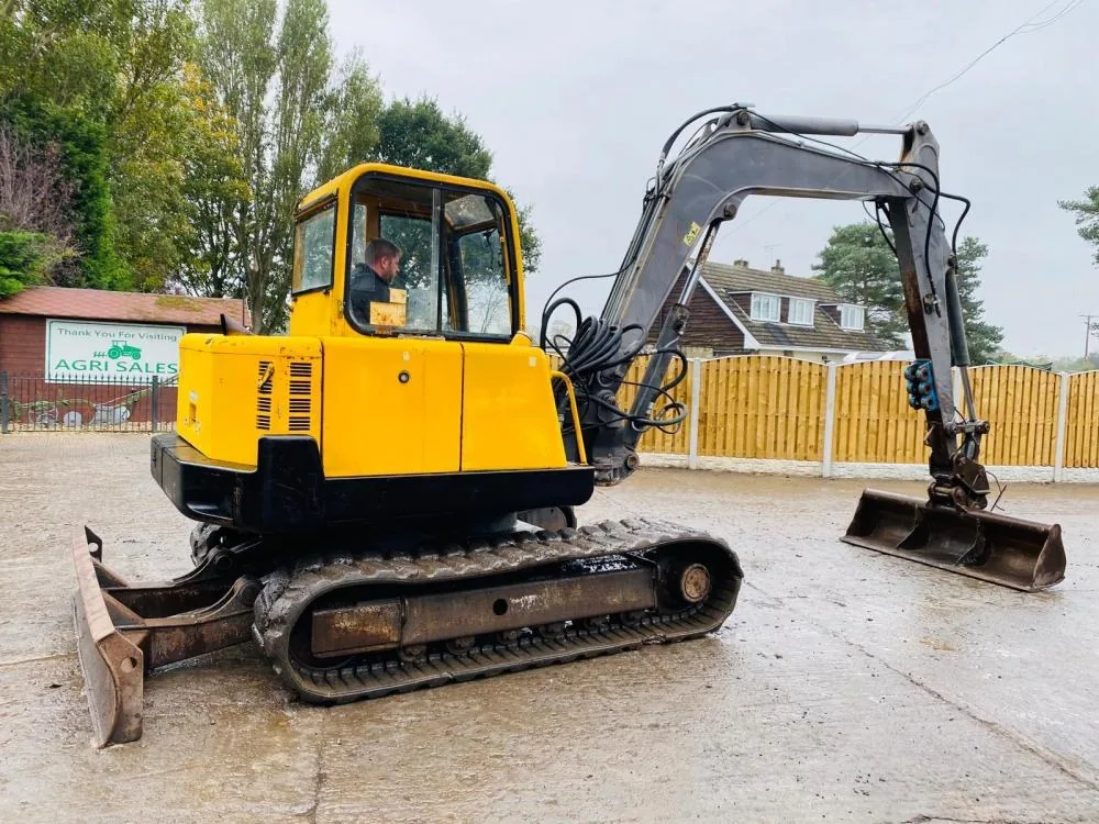 Volvo EC70