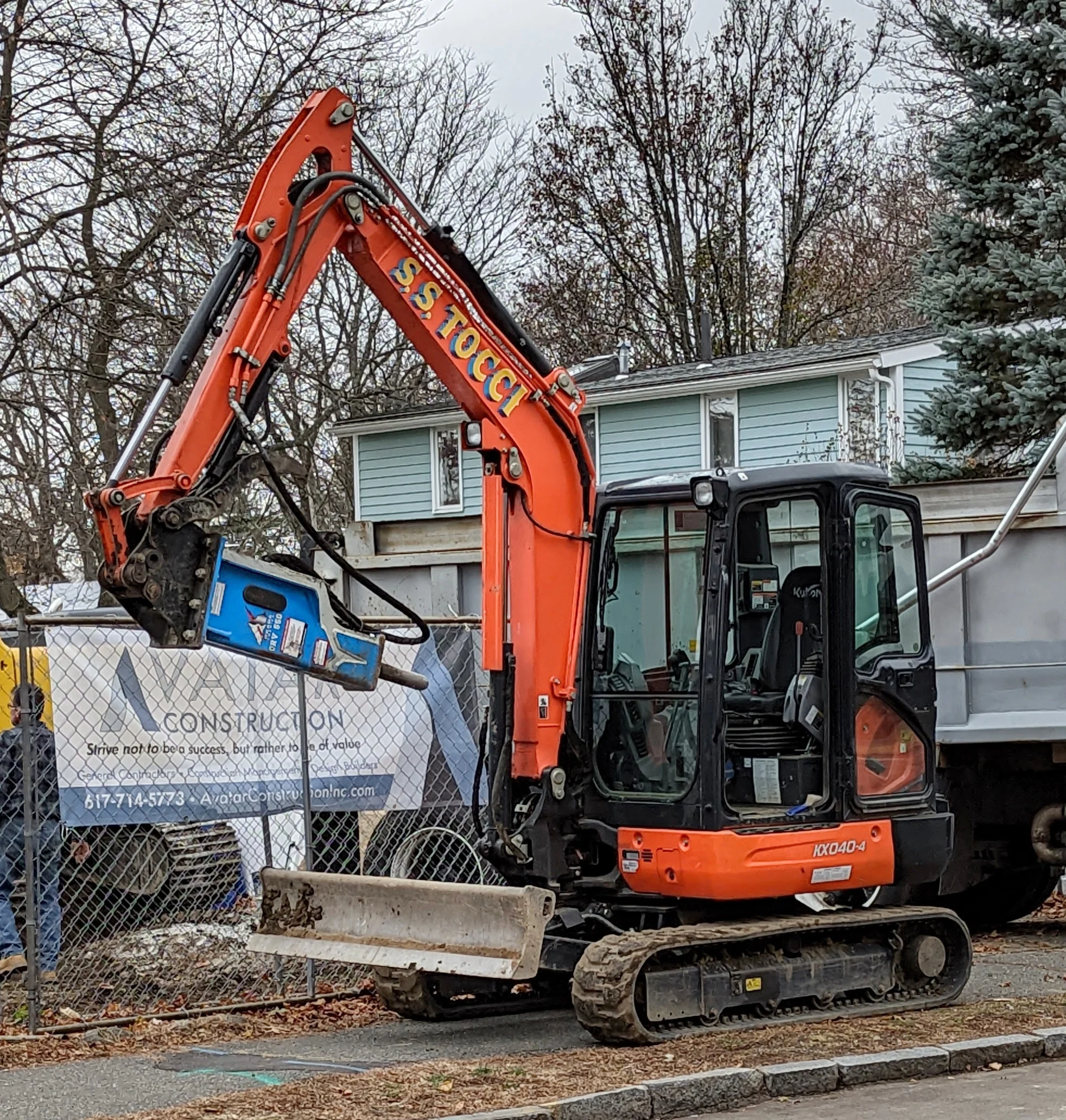 Takeuchi TB007 angle 2