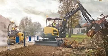 Volvo ECR40D angle 2